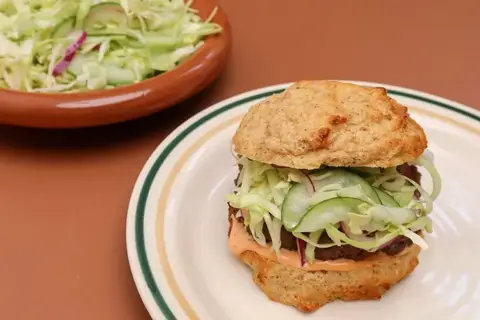 Asiatisk burger