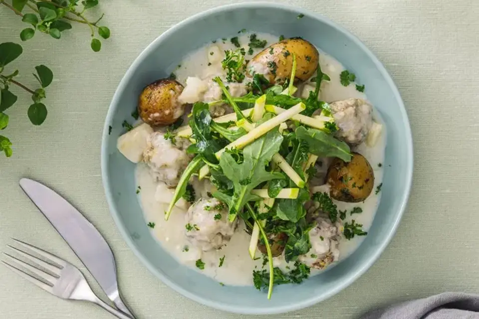 Boller i selleri med kartofler og persille — RetNemts eget foto