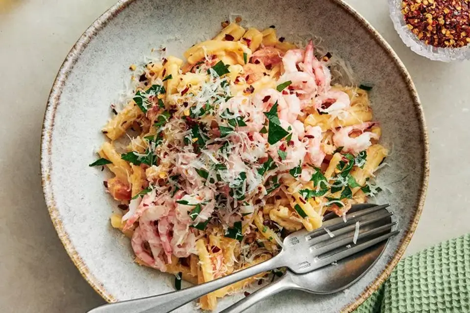 Cremet rejepasta med chili, tomat og persille — RetNemts eget foto