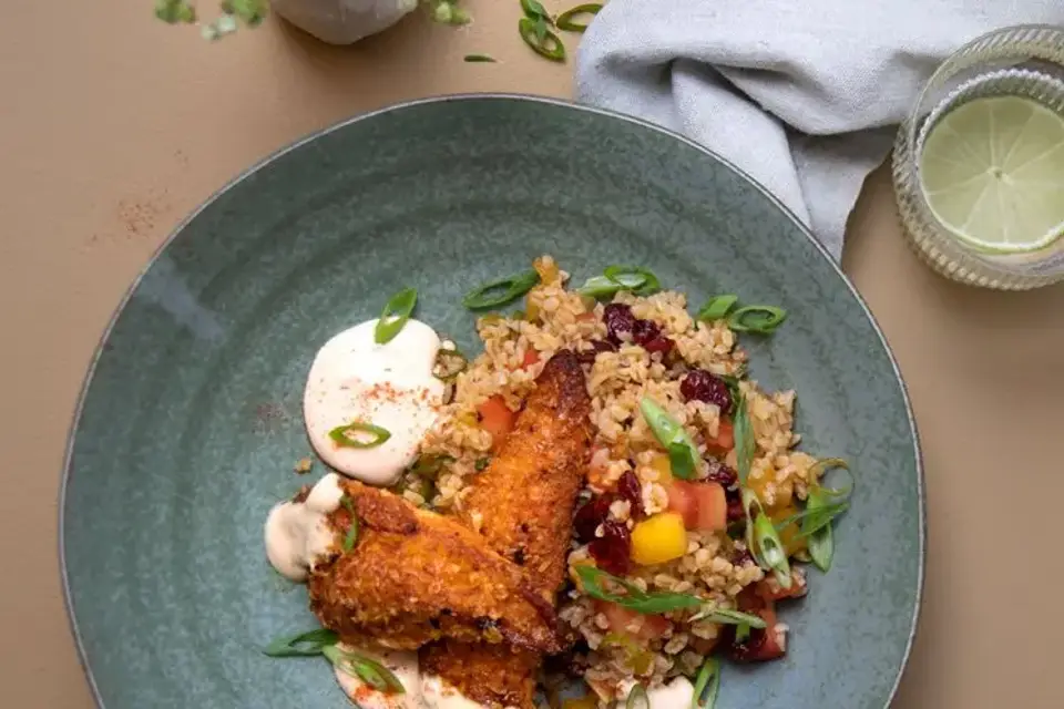 Paprika-chili kylling med tabouleh og sød chilidip — RetNemts eget foto