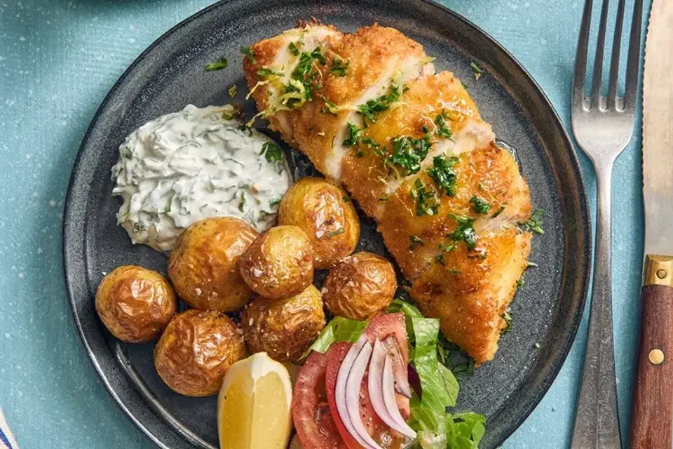 Kyllingeschnitzel med gremolata og rucola-yoghurt — RetNemts eget foto