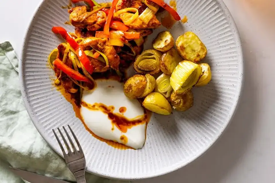 Chilikylling med porre og ovnbagte kartofler — RetNemts eget foto
