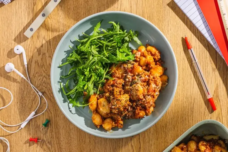 Quick bolognese og gratineret gnocchi med rucola — RetNemts eget foto