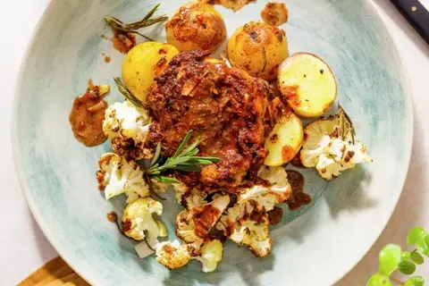 Balsamicokylling med timian/rosmarinkartofler og blomkål