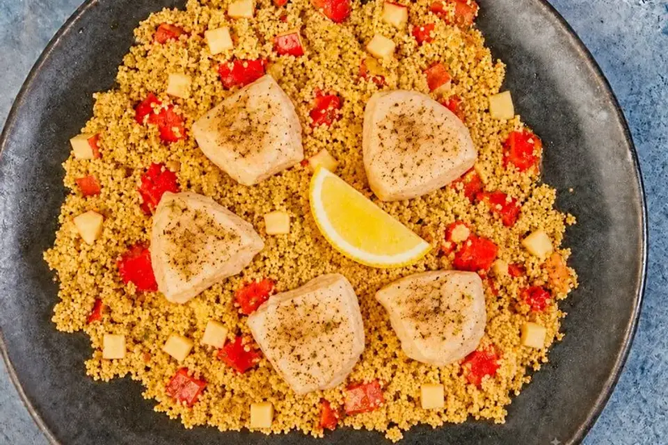 Bagt kullerfilet med citron og couscous — Skagenfoods eget foto