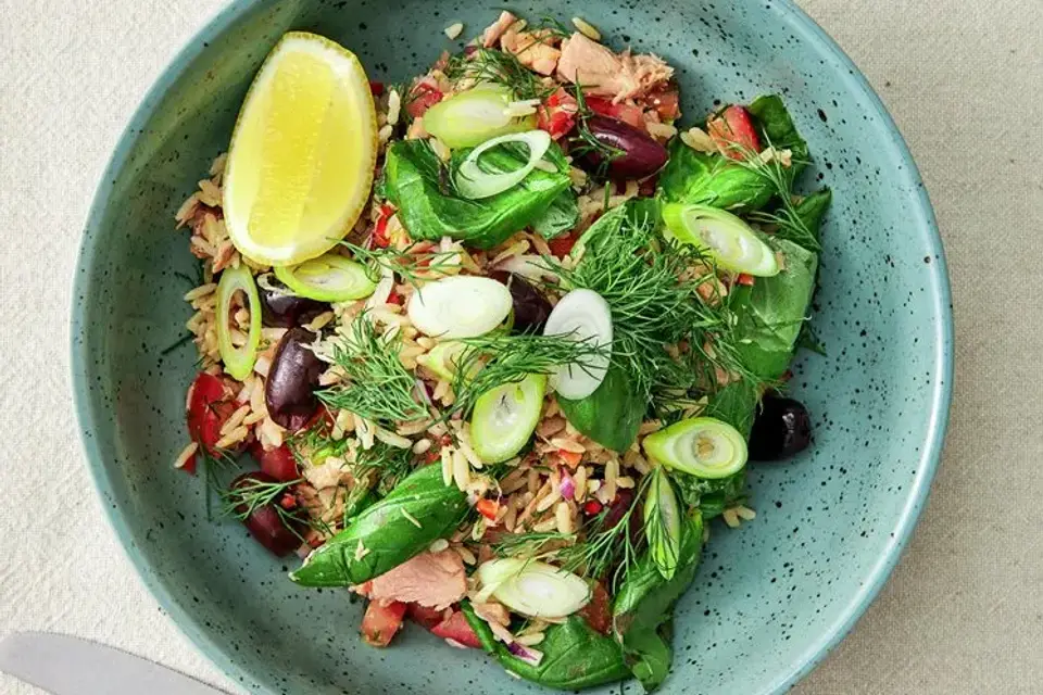 Insalata di riso - Italiensk rissalat med tun og grønt — RetNemts eget foto