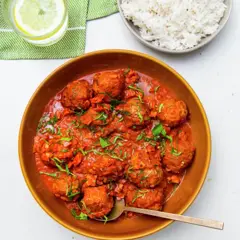 Albondigas med chorizo og ris