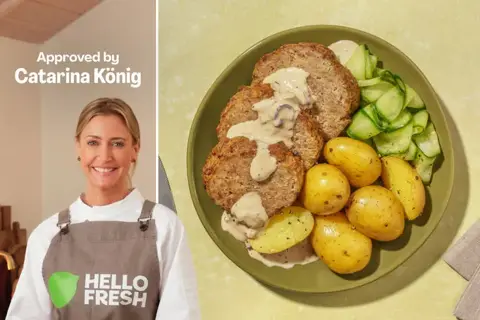 Farsbrød og flødesauce
