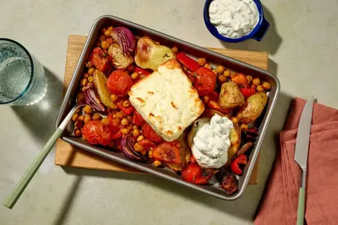 Halloumi- og grøntsagsfad