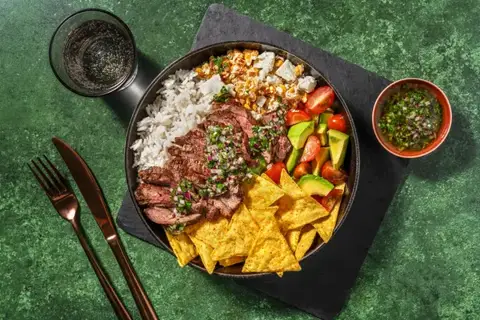 Argentinsk inspireret rumpsteakbowl
