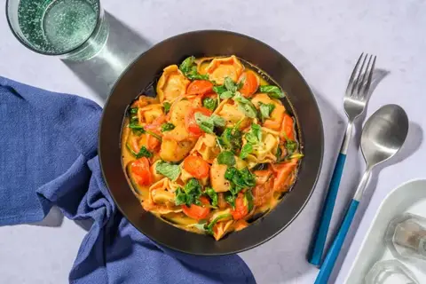 Hurtig cremet tomat-tortelloni