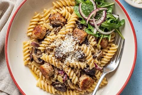 Glutenfri pasta alla Norcina - Cremet pasta med markchampignon, trøffelolie og linquica