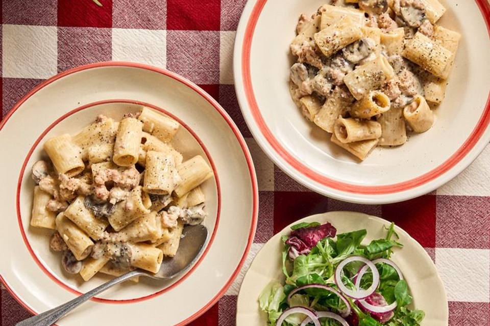 Pasta alla Norcina - Cremet pasta med markchampignon, trøffelolie og linquica — RetNemts eget foto